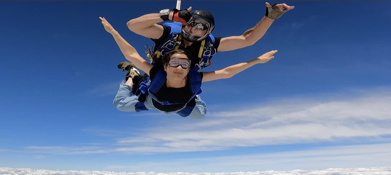 Duo en chute libre tandem parachute